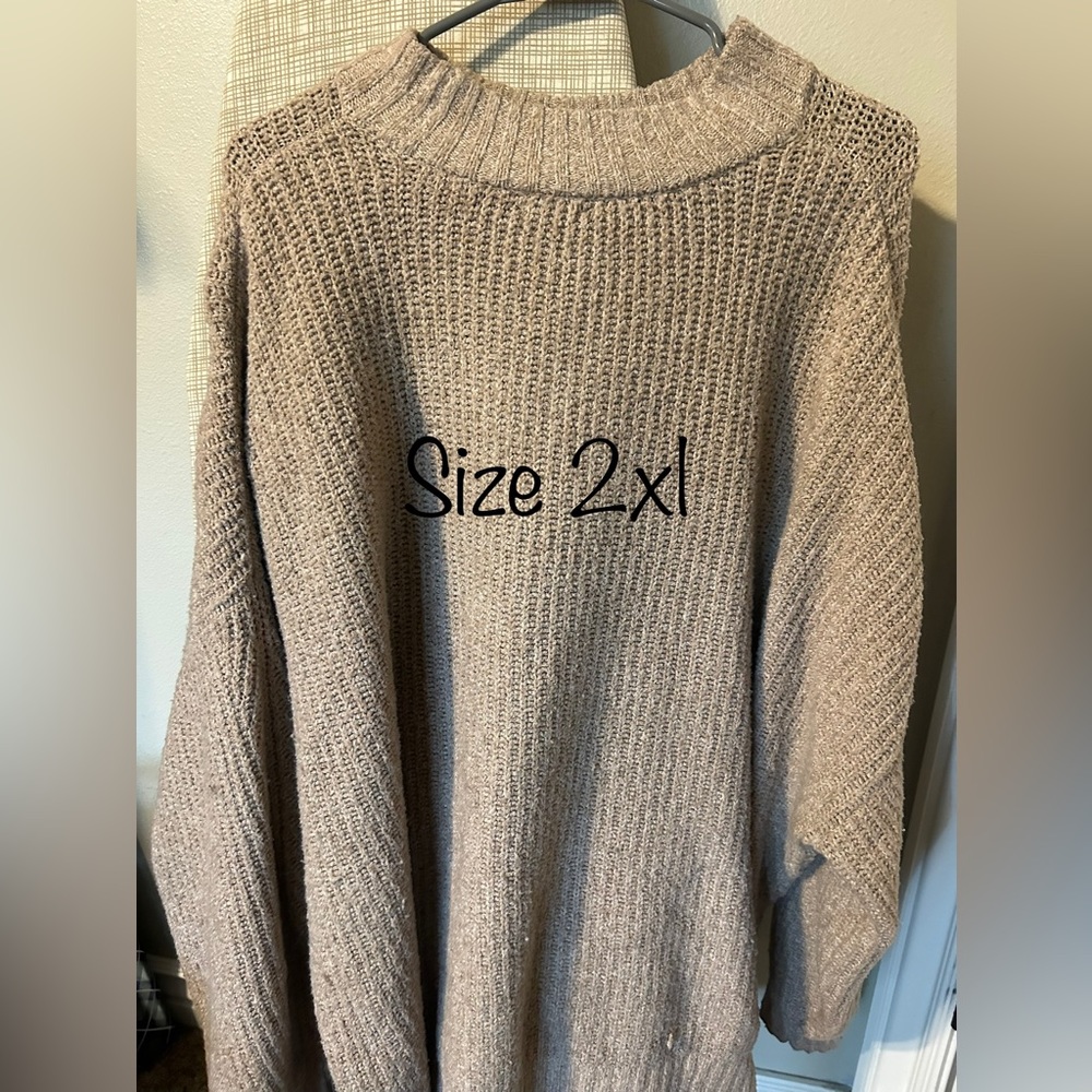 Women’s baggy sweater